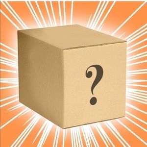 NWT resellers mystery box of clothes $500 for $150